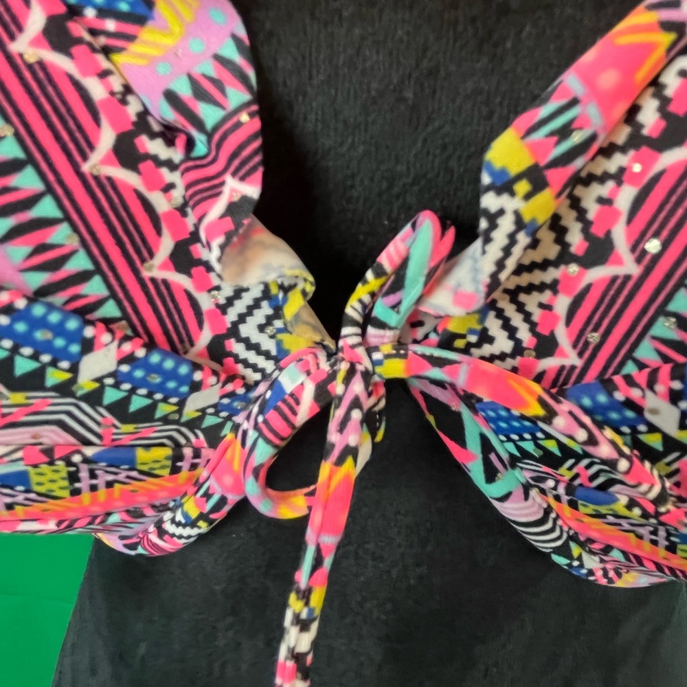 Stylable, multiple-colour (pink, black, blue, yellow, teal and white) Bikini Top